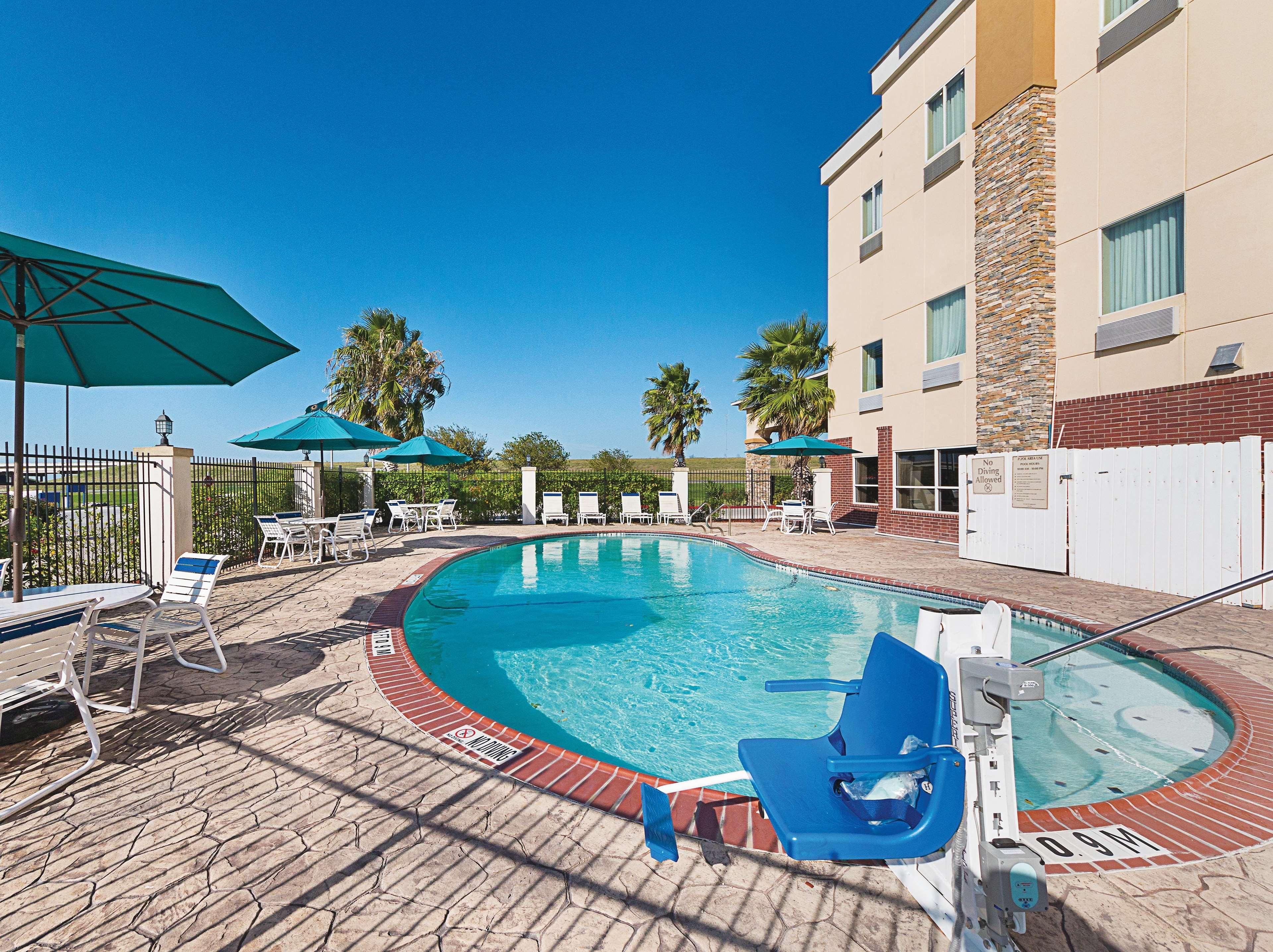 La Quinta By Wyndham Mathis